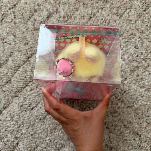 Labubu Let's Checkmate Queen! - Picture 8 of 11